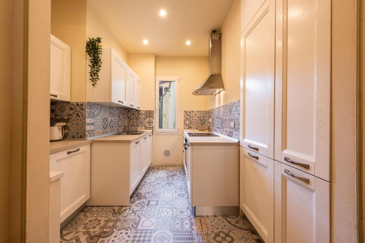 Apartamento Botticelli By Mmega Florencia Exterior foto